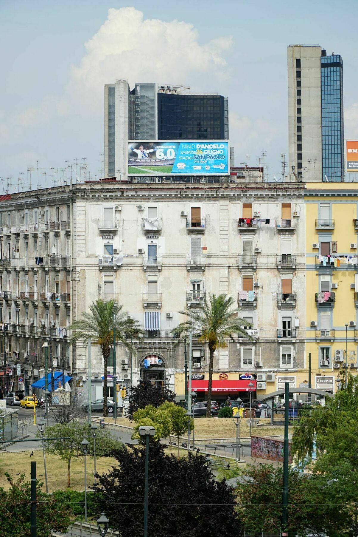 Welcome Inn Napoli Екстериор снимка